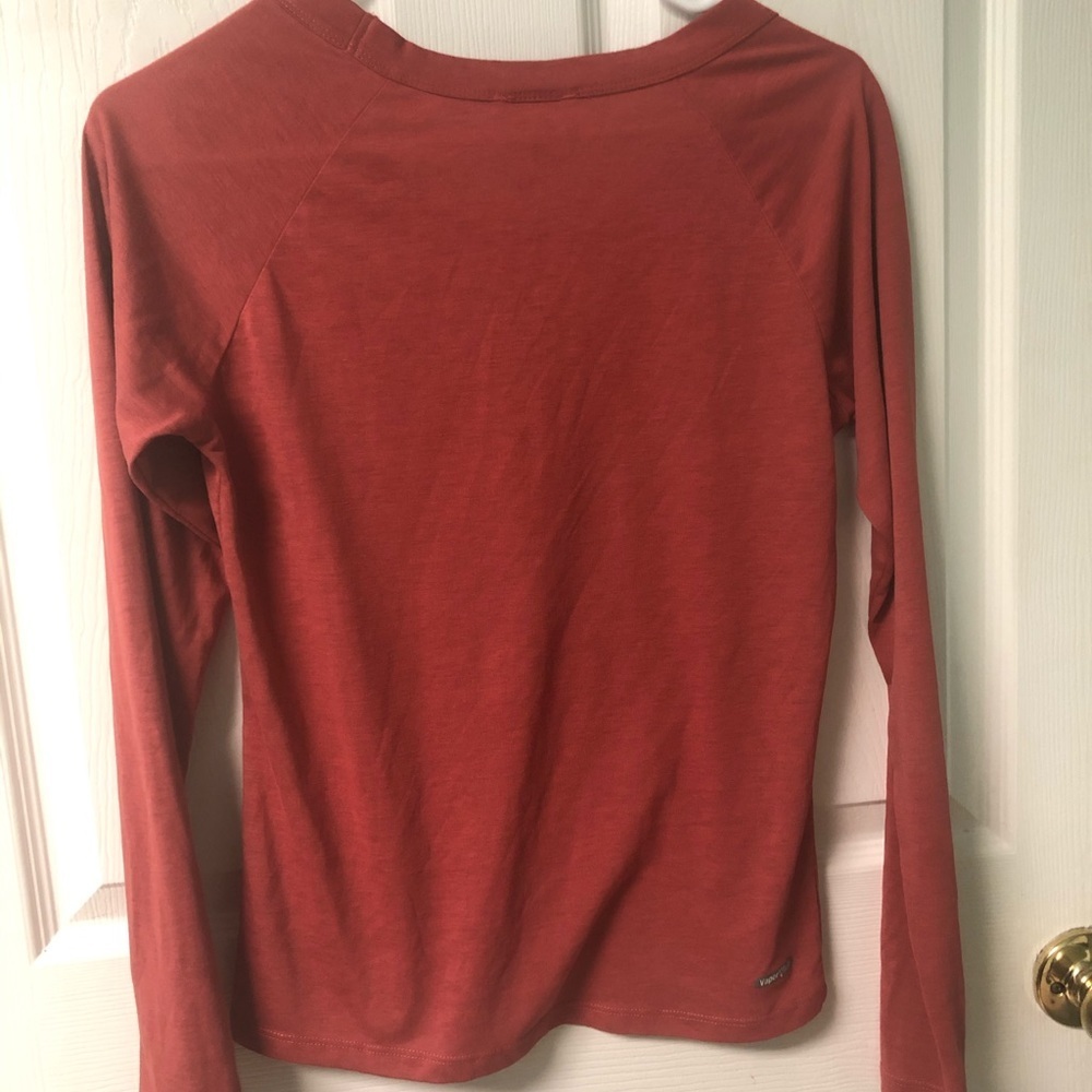 The North face long sleeve t shirt fitted women small vapor wick burnt orange - Picture 2 of 6